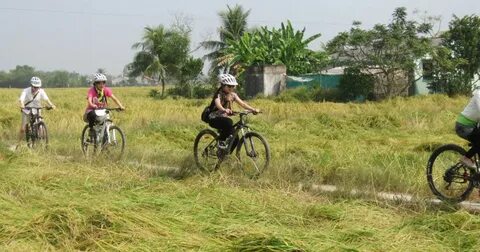 CĐV có vé không được vào sân, CLB Công an Hà Nội xin lỗi, hoàn tiền